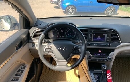 Hyundai Elantra VI рестайлинг, 2018 год, 1 650 000 рублей, 23 фотография