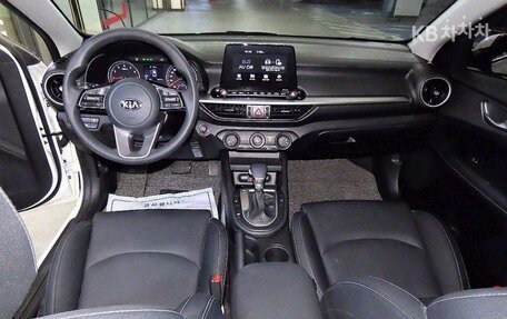 KIA K3, 2020 год, 1 380 000 рублей, 9 фотография