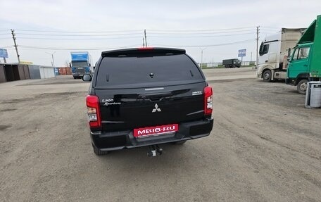 Mitsubishi L200 IV рестайлинг, 2023 год, 4 200 000 рублей, 7 фотография