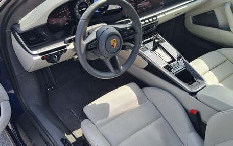 Porsche 911, 2021 год, 24 000 000 рублей, 16 фотография