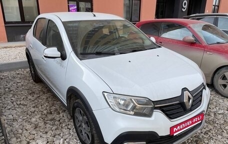 Renault Logan II, 2020 год, 900 000 рублей, 2 фотография