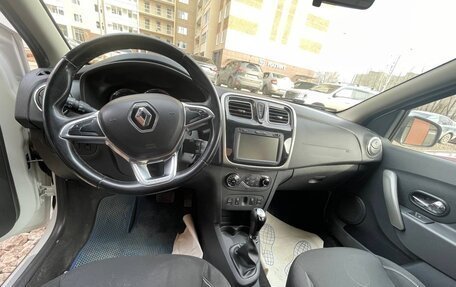 Renault Logan II, 2020 год, 900 000 рублей, 6 фотография