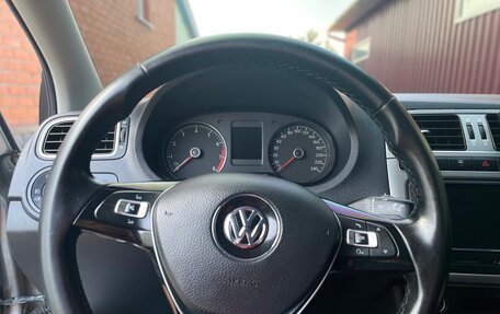 Volkswagen Polo VI (EU Market), 2018 год, 1 225 000 рублей, 6 фотография