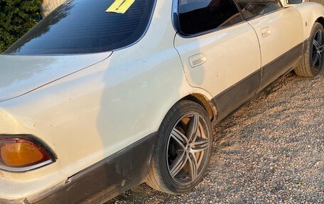 Toyota Camry, 1992 год, 180 000 рублей, 2 фотография