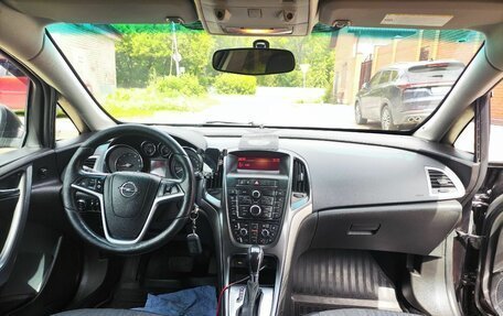 Opel Astra J, 2013 год, 980 000 рублей, 8 фотография