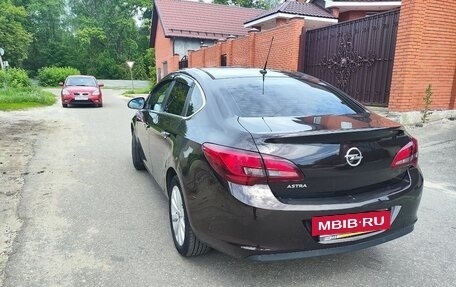 Opel Astra J, 2013 год, 980 000 рублей, 7 фотография