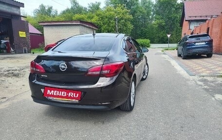 Opel Astra J, 2013 год, 980 000 рублей, 3 фотография