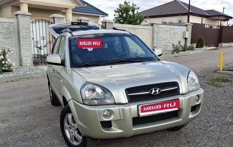 Hyundai Tucson III, 2007 год, 725 000 рублей, 3 фотография