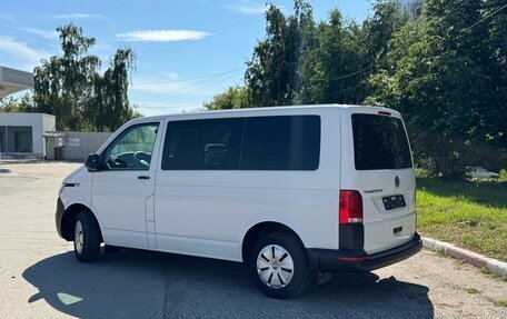 Volkswagen Transporter T6 рестайлинг, 2021 год, 3 500 000 рублей, 5 фотография