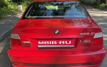 BMW 3 серия, 2004 год, 1 600 000 рублей, 6 фотография