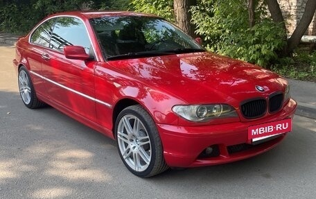 BMW 3 серия, 2004 год, 1 600 000 рублей, 3 фотография