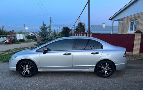 Honda Civic VIII, 2008 год, 650 000 рублей, 2 фотография