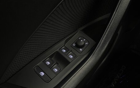 Skoda Octavia IV, 2021 год, 2 490 000 рублей, 21 фотография