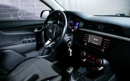 KIA Rio IV, 2017 год, 1 260 000 рублей, 14 фотография