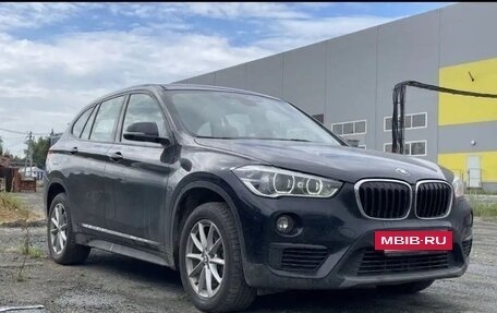 BMW X1, 2018 год, 2 400 000 рублей, 4 фотография