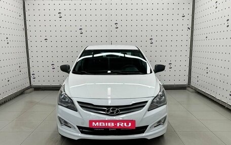 Hyundai Solaris II рестайлинг, 2015 год, 890 000 рублей, 3 фотография