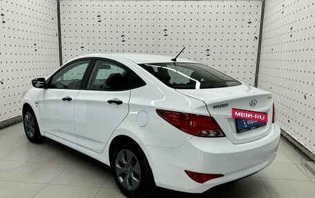 Hyundai Solaris II рестайлинг, 2015 год, 890 000 рублей, 5 фотография