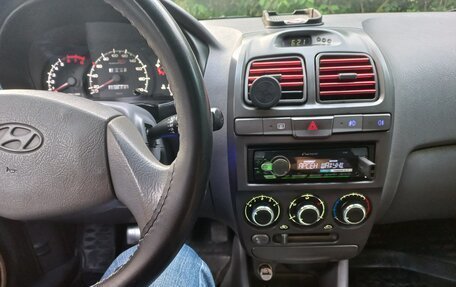 Hyundai Accent II, 2007 год, 350 000 рублей, 13 фотография