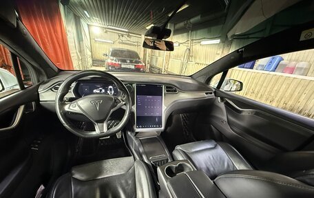 Tesla Model X I, 2016 год, 3 650 000 рублей, 7 фотография