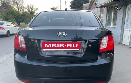KIA Rio II, 2010 год, 550 000 рублей, 2 фотография