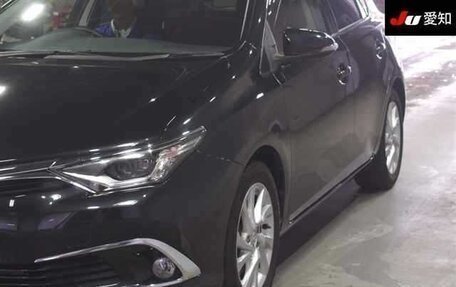Toyota Auris II, 2017 год, 1 100 000 рублей, 3 фотография