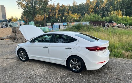 Hyundai Elantra VI рестайлинг, 2017 год, 1 700 000 рублей, 7 фотография