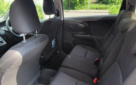 Toyota Wish II, 2014 год, 1 850 000 рублей, 10 фотография