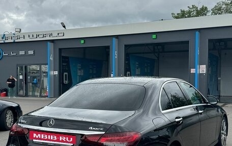 Mercedes-Benz E-Класс, 2021 год, 4 750 000 рублей, 13 фотография