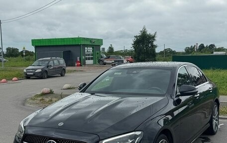 Mercedes-Benz E-Класс, 2021 год, 4 750 000 рублей, 16 фотография