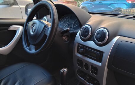 Renault Sandero II рестайлинг, 2014 год, 700 000 рублей, 4 фотография