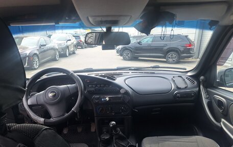 Chevrolet Niva I рестайлинг, 2017 год, 725 000 рублей, 2 фотография