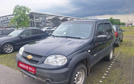 Chevrolet Niva I рестайлинг, 2017 год, 725 000 рублей, 13 фотография