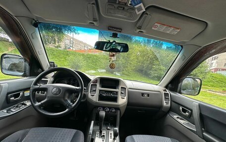 Mitsubishi Pajero III рестайлинг, 2006 год, 1 370 000 рублей, 7 фотография