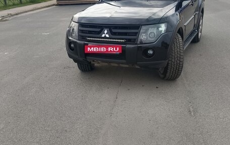 Mitsubishi Pajero IV, 2007 год, 1 580 000 рублей, 10 фотография