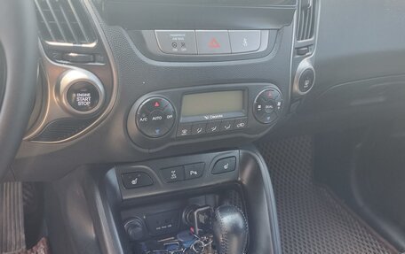 Hyundai ix35 I рестайлинг, 2013 год, 1 330 000 рублей, 13 фотография