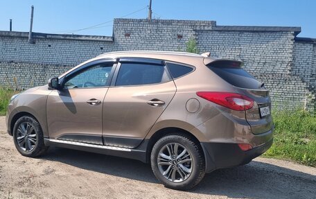 Hyundai ix35 I рестайлинг, 2013 год, 1 330 000 рублей, 10 фотография