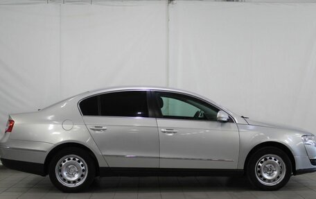 Volkswagen Passat B7, 2010 год, 625 000 рублей, 6 фотография