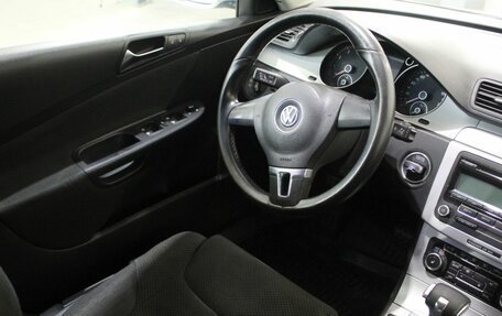Volkswagen Passat B7, 2010 год, 625 000 рублей, 18 фотография