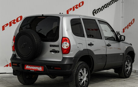 Chevrolet Niva I рестайлинг, 2013 год, 560 000 рублей, 9 фотография