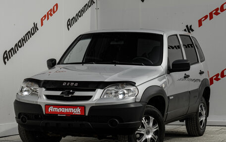 Chevrolet Niva I рестайлинг, 2013 год, 560 000 рублей, 4 фотография