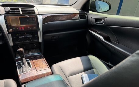 Toyota Camry, 2017 год, 2 599 999 рублей, 8 фотография