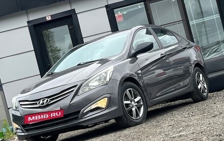 Hyundai Solaris II рестайлинг, 2015 год, 799 999 рублей, 5 фотография