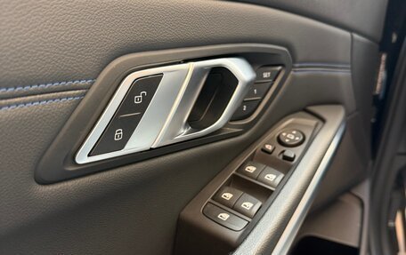 BMW 3 серия, 2022 год, 5 100 000 рублей, 17 фотография