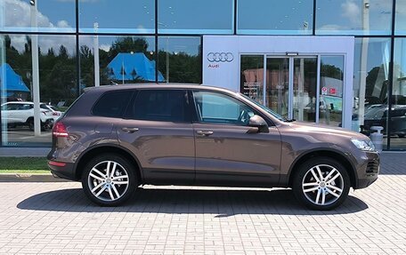Volkswagen Touareg III, 2010 год, 1 490 000 рублей, 3 фотография