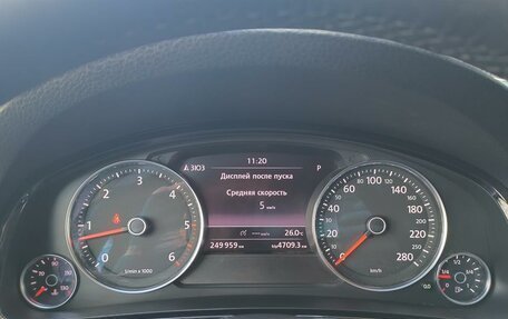 Volkswagen Touareg III, 2010 год, 1 490 000 рублей, 12 фотография