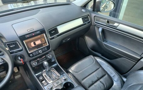 Volkswagen Touareg III, 2010 год, 1 490 000 рублей, 14 фотография