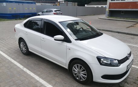 Volkswagen Polo VI (EU Market), 2013 год, 850 000 рублей, 3 фотография