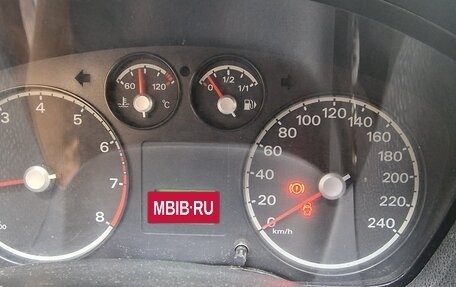 Ford Focus II рестайлинг, 2005 год, 370 000 рублей, 6 фотография