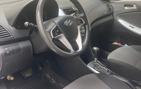 Hyundai Solaris II рестайлинг, 2012 год, 650 000 рублей, 6 фотография
