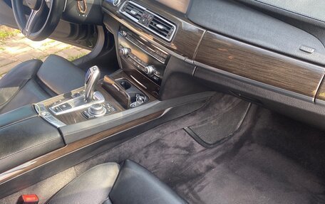 BMW 7 серия, 2010 год, 1 450 000 рублей, 9 фотография